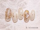 B.ニュアンスネイル