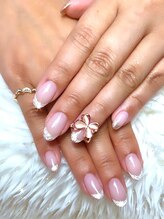ディバネイル(Diva_nail.$)/マグネットフレンチ蝶々パーツ