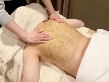 ルーヴェ(Luve)の写真/花嫁様必見☆自分ではケアしにくい背中の肌トラブルを徹底ケア！滑らかな美白肌へ＊