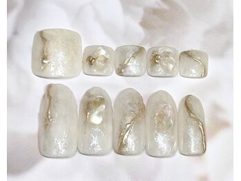 ネイルサロン 爪の写真/トレンドを取り入れたネイルで女子力UP!和気あいあいとしたアットホームな空間でネイルが楽しめます♪