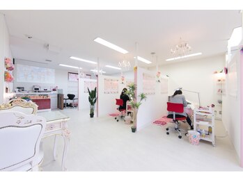 アンジェリークアイラッシュ(Angelique Eye Lash)/店内紹介