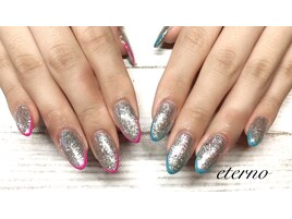 シルバーとネオンネイル