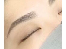 クララハンダ(CLALA Handa)/アーチ眉/平行眉など