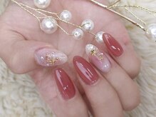 アイビー(Aivy)/チークネイル