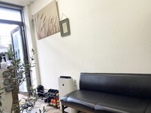 取手駅前整骨院/待合室