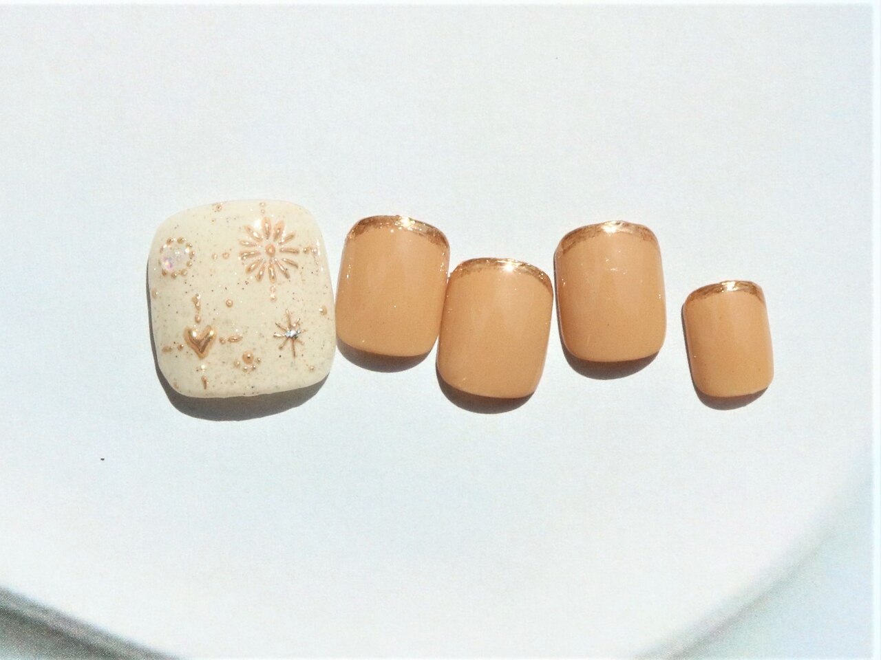 【フット：6週間以内の方】アート２本 \8250〜/120分