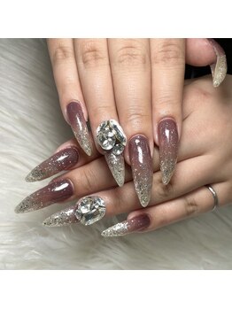 シェリ バイ ラズライト(Cherie By.Laslight)/