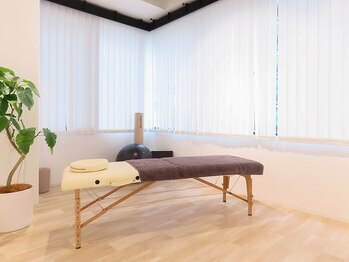 アスフロウ(Us Flow)/整体×ピラティスで効率アップ