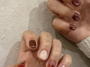 アイネイルズ 天神今泉店(I-nails)/【hikari.f】カシスミラーネイル