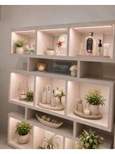 ブルージュ(Brugge)/店内ディスプレイ