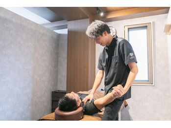 ニクス(nyx)の写真/【慢性的な辛さを根本改善◎】仕事や家事・育児で凝り固まった肩や首の痛みにアプローチ★猫背改善にも!!