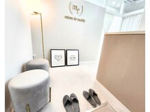 サロンドモフィ(salon de moffy)