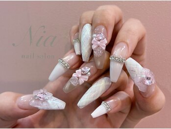 ピンクチェックネイル