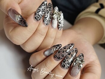 エンジェルビューティー 上野(Angel Beauty)/長さだし持ち込みデザイン