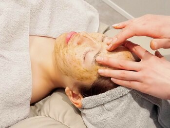 もも リフレッシュの写真/剥離なしハーブピーリングで毛穴のつまり・くすみ解消◎ニキビケアも徹底サポート！つるん肌へ☆