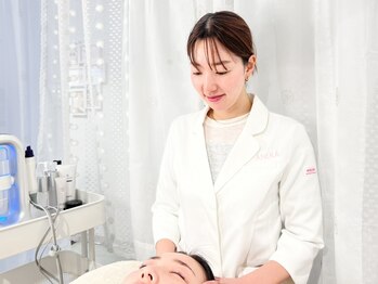 アネラ 難波(ANERA)の写真/【美脳小顔矯正】顔の骨格と筋肉へアプローチ。黄金比率になれる小顔矯正！憧れの小顔美人に♪