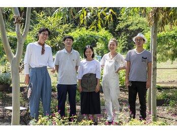 ウル(Ulu)/生産者の顔がわかるアロマオイル