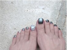 スロウヌーヴ(THROW neuve)/《FOOT》フリーアート