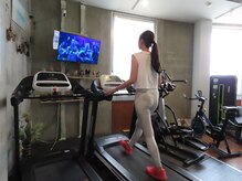 ラフィット(LAUGH Fit)/まずはウォーミングアップ