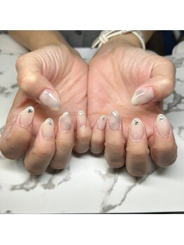 キューセブンネイルラウンジ 与野店(Q7 Nail Lounge)/ニュアンスデザイン¥4800