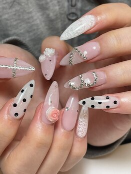 ガーリーネイル