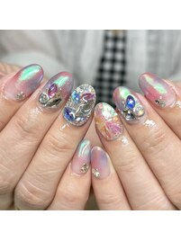 キラキラ☆ビジューネイル