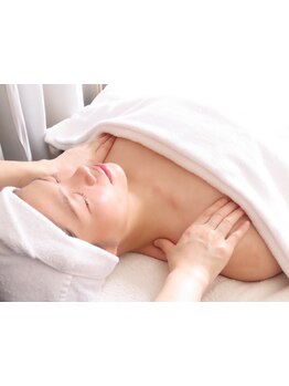 ホウレイ線・たるみ改善！予防ケア