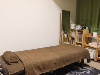 ジェネ鍼灸院/院内