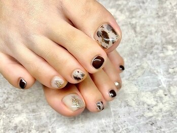 レディエントネイルズ(RADIANT Nails)/ハラコネイル