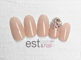 ベージュグラデストーンネイル