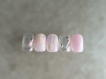 ぷっくりニュアンスネイル