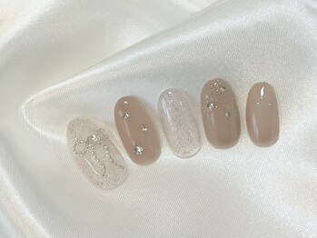 ネイルアンドアイラッシュサロン ミッタ(Mitta)/￥8000-