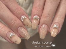 エマネイル プラス キハクヤ 梅田店(EmaNail+KIHAKUYA)/デザインコース♪