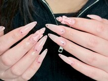 サリーネイルラボ(Sully Nail Lab)/ピンクスートン付け