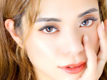 プレシア(Presia)/眉毛WAX+マツエク/30代40代50代