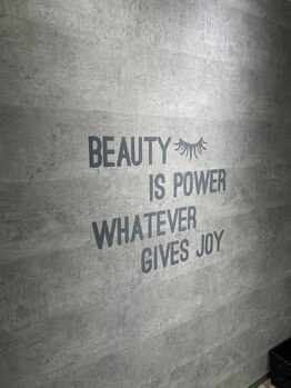 ドーリーラッシュ プラリバ店/おしゃれな店内♪