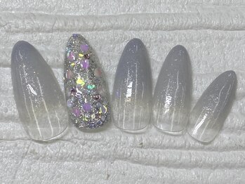 ハニービービー(Honey Bee Bee)/オーロラドットネイル