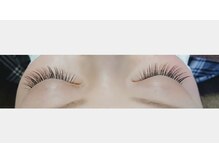 フラットラッシュで華やかな目元に☆