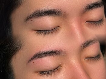 ローランサン(laurencin)/眉毛スタイリング