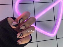 パシャ(Pasha)/黒ラインネイル