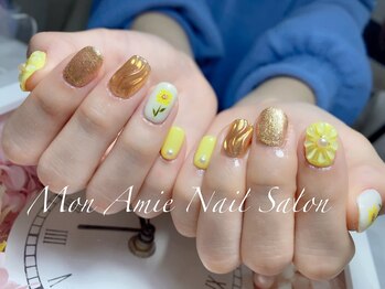 モン アミ(MON AMIE)/持ち込みひまわりネイル