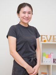 Emiko Asami(アロマセラピスト)