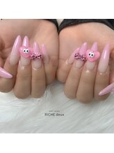 リッシュ ドゥ(RICHE deux)/個性派ピンクグラデーション