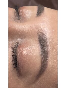 アデージョ(Adejio)/アイブロウ(眉スタイリング)