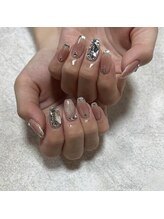 アームス(Arms)/うるうるちゅるんな韓国ネイル◎