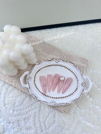 Amiraの定額ネイル