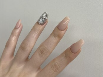 ベージュネイル 担当:藤原