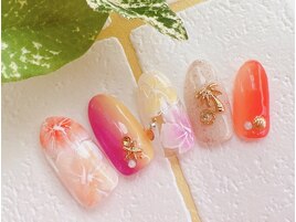 ハイビスカスネイル♪