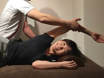 フォーユー(4u)の写真/【毎日の疲れが抜けずお困りの方必見☆】お悩みに合った徹底全身ストレッチで溜まった疲労をすっきり解消！