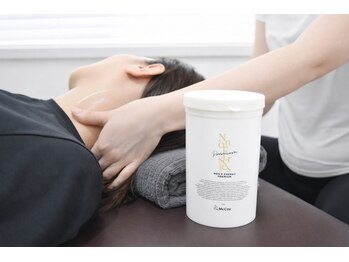 ジェイミープラス 表参道(J‘aimee +)/【整体】クリームで首マッサージ